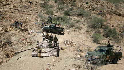 Des soldats de l'arm&eacute;e y&eacute;m&eacute;nite, dans la r&eacute;gion de Loder. (AFP)