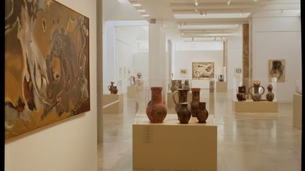 La salle des expositions temporaires du musée de l'hospice Saint Roch à Issoudun, le 30 septembre 2016, durant une expo d'Édouard Pignon (Jean Bernard / Leemage  via AFP)