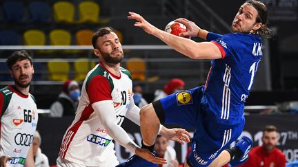 Kentin Mahé contre la Hongrie en quarts de finale du Mondial (Anne-Christine POUJOULAT / POOL / AFP) (ANNE-CHRISTINE POUJOULAT / POOL)