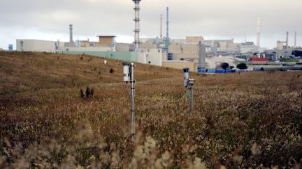 Le site Areva de La Hague, centre de recyclage industriel de combustibles nucléaires, dans la Manche. (MAXPPP)