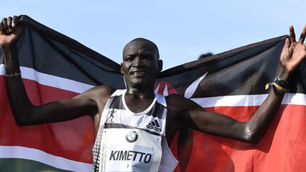 Le Kenyan Dennis Kimetto est le nouveau recordman du marathon