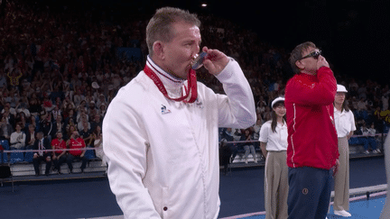 De nombreuses médailles ont été décrochées, samedi 7 septembre, par les para-judokas. Le doyen de la délégation française de para-judo Cyril Jonard a décroché la médaille de bronze.