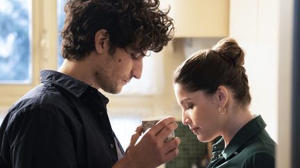 Louis Garrel et Laetitia Casta dans "L'homme fidèle" (Shanna Besson)