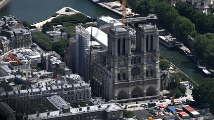 La cathédrale Notre-Dame, à Paris, le 1 juin 2022. (EMMANUEL DUNAND / AFP)