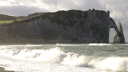 Les falaises d'Etretat
 (France3/culturebox)