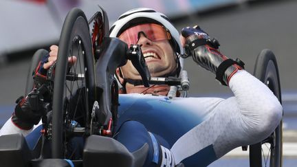 Le paracycliste Florian Jouanny lors du contre-la-montre H2 des Jeux paralympiques de Paris, le 4 septembre 2024. (THOMAS TOUSSAINT / MAXPPP)