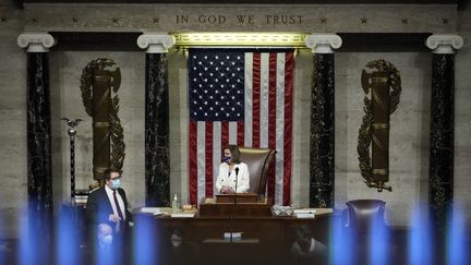 La présidente démocrate de la Chambre, Nancy Pelosi, dans l'hémicycle, à Washington (Etats-Unis), le 10 mars 2020. (DREW ANGERER / GETTY IMAGES NORTH AMERICA / AFP)