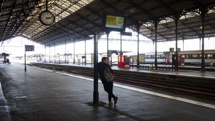 Le quai de la gare SNCF Matabiau à Toulouse (Haute-Garonne), le 22 mars 2018. (ERIC CABANIS / AFP)