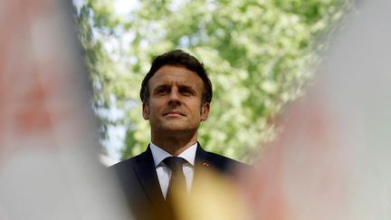 Emmanuel Macron, en mai 2022. (CHRISTIAN HARTMANN / POOL)