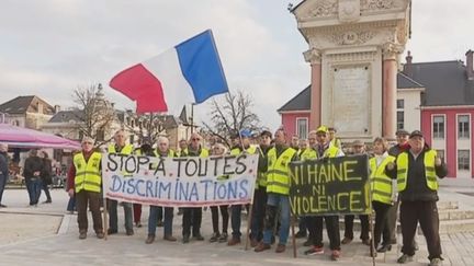 Dans la soirée du mardi 19 février, les "gilets jaunes" se sont mobilisés lors des manifestations contre l’antisémitisme dans l’Hexagone. (CAPTURE D'ÉCRAN FRANCE 3)