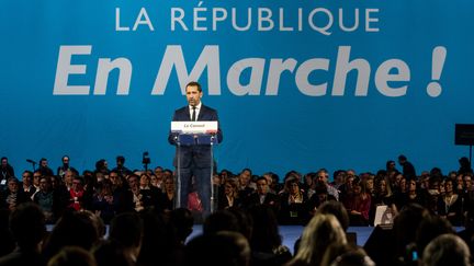 Le délégué général de La République en marche, Christophe Castaner, le 18 novembre 2017 lors d'un meeting à Lyon (Rhône).&nbsp; (NICOLAS LIPONNE / NURPHOTO / AFP)