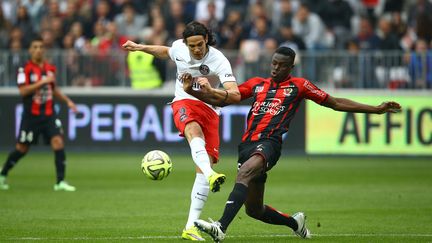 Face à Edinson Cavani, Romain Genevois, comme tous les Niçois, devra se montrer à 200 % ! (MANUEL BLONDEAU / AOP PRESS)