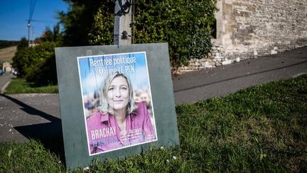  (Affiche de rentrée de Marine Le Pen à Brachay en Haute Marne © Maxppp)