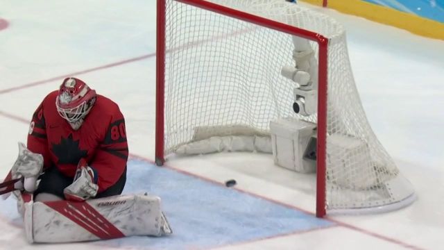 Malmené par les États-Unis dans le deuxième match du groupe A en hockey sur glace (H), le Canada sombre dans la troisième période (2-4) après le quatrième but américain de Kenny Agostino (47').