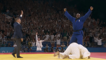 Paris 2024 : Teddy Riner s'offre une médaille d'or et écrit un peu plus sa légende