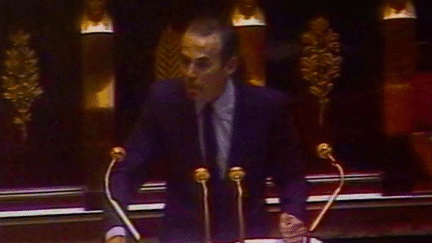 Le 17 septembre 1981, Robert Badinter prononçait son plaidoyer devant les députés de l’Assemblée nationale pour l’abolition de la peine de mort. Avocat devenu garde des Sceaux, il avait la conviction que rien ne justifiait que l’on enlève la vie. (France 2)