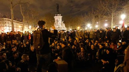 &nbsp; (11e Nuit Debout place de la République à Paris dimanche 10 avril © MaxPPP)