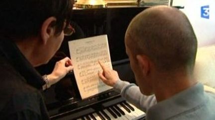 Le piano enseigné aux autistes
 (Culturebox)