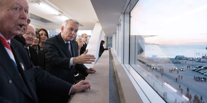 Jean-Marc Ayrault avec Jean-Claude Gaudin et Michel Vauzelle au Musée des civilisations de l'Europe et de la Méditerranée
 (Bertrand Langlois/AFP)