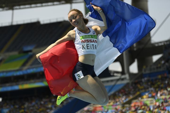 Nantenin Keita décroche l'or aux Jeux paralympiques de Rio.  (CHRISTOPHE SIMON / AFP)