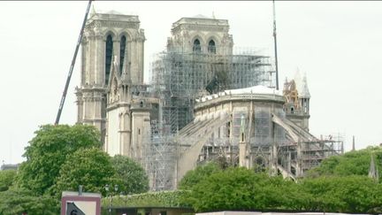 Chômage technique et licenciements suite à la fermeture de Notre-Dame