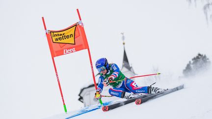 Tessa Worley lors de la première manche du slalom géant à Lienz (Autriche) le mardi 28 décembre 2021. (DOMINIK ANGERER / EXPA)