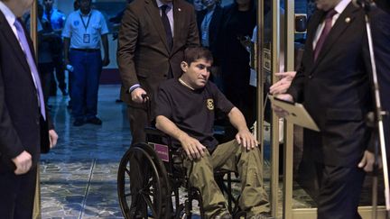 Jos&eacute; Salvador Alvarenga, le "naufrag&eacute; du Pacifique", arrive dans son pays natal, le Salvador, le 11 f&eacute;vrier 2014. (JOHAN ORDONEZ / AFP)