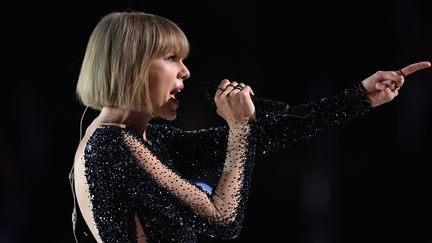 Taylor Swift aux 58e Grammy Awards sacré meilleur album avec "1989"
 (KEVORK DJANSEZIAN / GETTY IMAGES NORTH AMERICA / AFP)