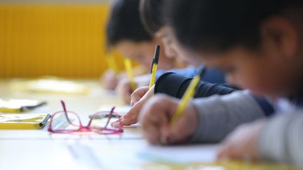 Des enfants&nbsp;dans l'école&nbsp;Furstenberger à Mulhouse (Haut-Rhin), le 29 mars 2019. (MAXPPP)