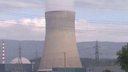 Eurozapping : la Suisse envisage un retour vers le nucléaire (Franceinfo)