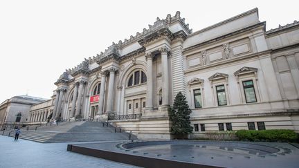 La facade du Metropolitan Museum of Art (Met) de New York, aux Etats-Unis, fermé pendant la pandémie de coronavirus.&nbsp; (VANESSA CARVALHO / BRAZIL PHOTO PRESS)