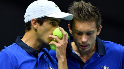 La paire Herbert / Mahut en Coupe Davis  (ANDREJ ISAKOVIC / AFP)