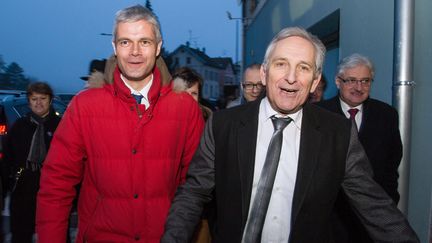 Le secr&eacute;taire g&eacute;n&eacute;ral de l'UMP, Laurent Wauquiez, est venu soutenir Charles Demouge, candidat dans la 4e circonscription du Doubs, &agrave; Audincourt, le 20 janvier 2015. (SEBASTIEN BOZON / AFP)