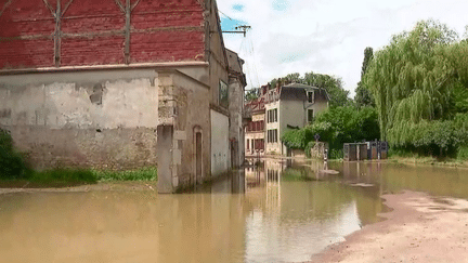 Intempéries : les crues causent d’impressionnants dégâts dans la Nièvre (France 2)