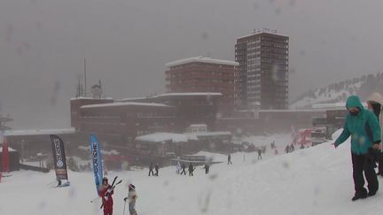 Montagne : des conditions météo délicates sur les pistes de ski, très fréquentées