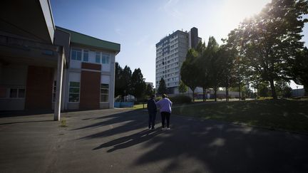 La tour des Frênes, à Avion (Pas-de-Calais) est la cible d'actions malveillantes mettant en danger les habitants. (MAXPPP)