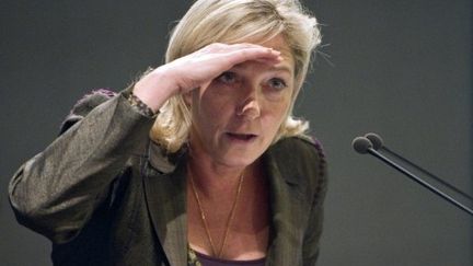 Pour Le Pen, la fédéralisation économique totale de la zone se ferait au détriment des plus démunis. (AFP - Lionel Bonaventure)