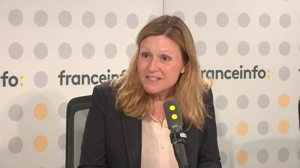 Yaël Braun-Pivet, présidente sortante de l'Assemblée nationale, et candidate de la Renaissance aux élections législatives dans la 5e circonscription des Yvelines, le 12 juin 2024 sur franceinfo.  (FRANCEINFO / RADIO FRANCE)