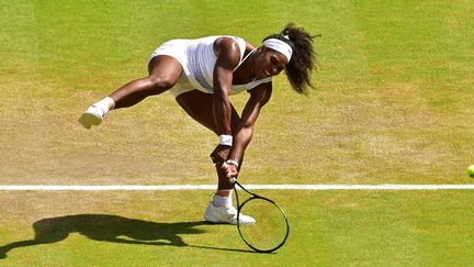 L'Am&eacute;ricaine Serena Williams, le 11 juillet 2015 &agrave; Londres (Royaume-Uni). (DOMINIC LIPINSKI / AFP)