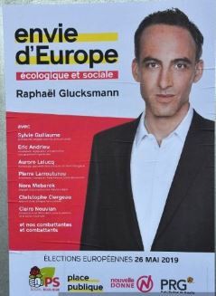 L'affiche de la liste&nbsp;des&nbsp;Place publique-Parti socialiste pour les européennes 2019. (FRANCEINFO)