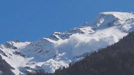 Avalanche en Haute-Savoie : une sixième personne découverte sans vie, les recherches se sont arrêtées (France 3)