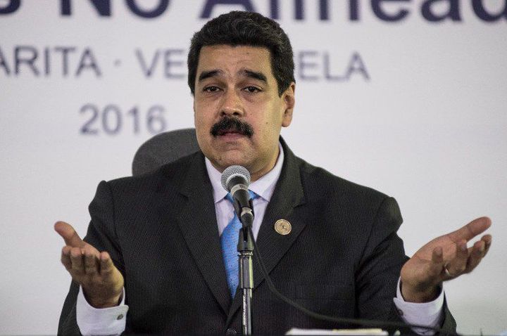 Le président vénézuélien Nicolas Maduro a annoncé un possible accord entre les pays producteurs de pétrole, pour stabiliser le prix du baril. (CARLOS BECERRA / ANADOLU AGENCY)