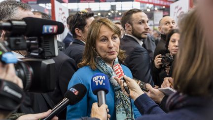 La ministre de l'Environnement Ségolène Royal en visite au Salon de l'agriculture, en février 2017.&nbsp; (CITIZENSIDE/SAMUEL BOIVIN / CITIZENSIDE)