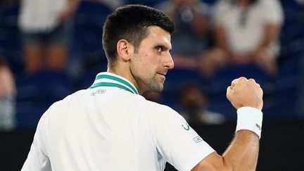 Le Serbe Novak Djokovic lors de sa victoire en demi-finale de l'Open d'Australie, face au Russe Aslan Katsarev, à Melbourne, jeudi 18 février 2021.&nbsp; (ROB PREZIOSO / TENNIS AUSTRALIA / AFP)