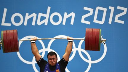 L'haltérophile russe Ruslan Albegov, titré aux JO de Londres en 2012 (YURI CORTEZ / AFP)