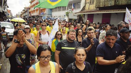 Manifestation et grève illimitée dans le département français de La Guyane, le 28 mars 2017. (LOÏK ARZUR / MAXPPP)