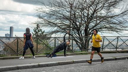 Sportifs à Paris le 3 mai 2020 (FRED DUGIT / MAXPPP)