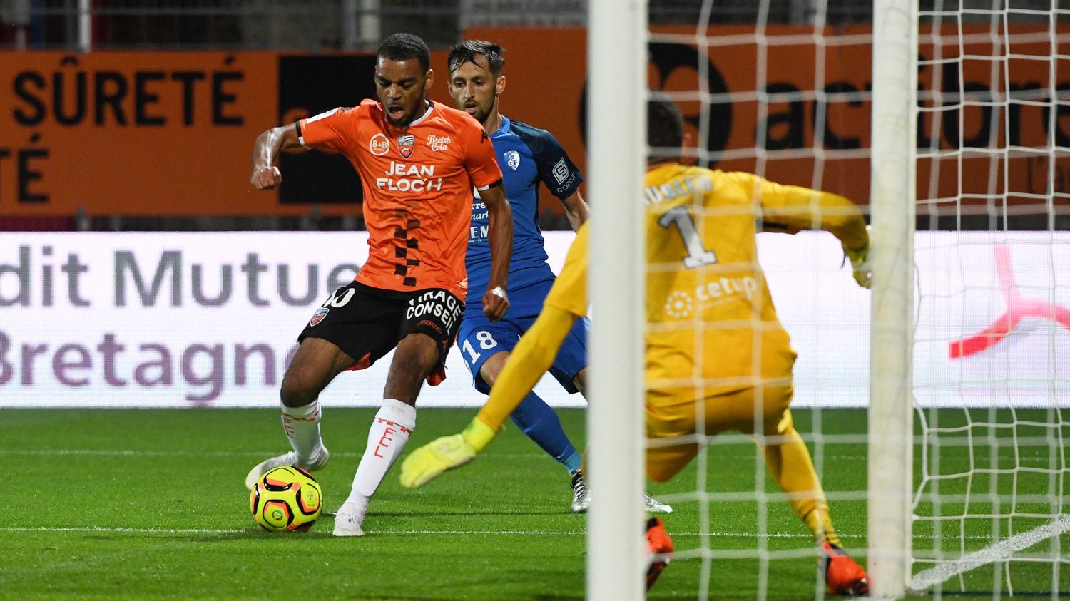 Lorient 2e de Ligue 2 après sa victoire sur Grenoble