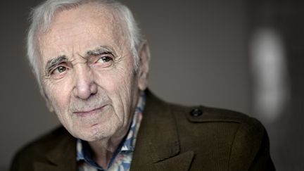 Charlez Aznavour en 2015. (FRANCIS TSANG / HULTON ARCHIVE / GETTY IMAGES)