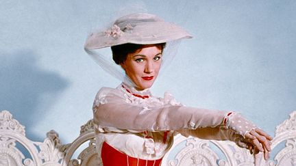 Julie Andrews dans "Mary Poppins" de&nbsp;Robert Stevenson. (Copyright The Walt Disney Company France)